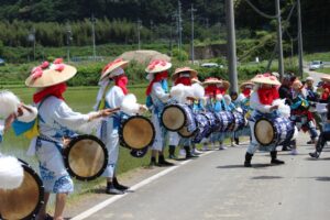 女子ラグビー部「第２６回川平花田植え」